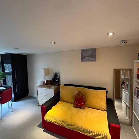 Comfy Apartment - Finchley Road Londýn Exteriér fotografie