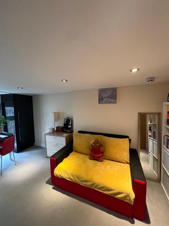 Comfy Apartment - Finchley Road Londýn Exteriér fotografie